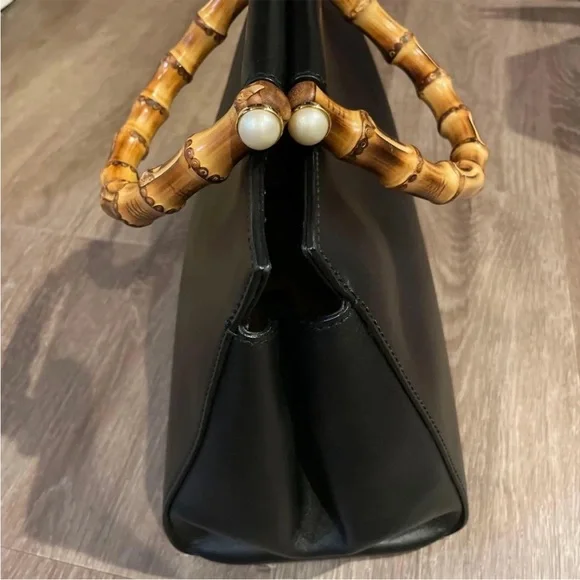 Gucci Black Bamboo Handle Bag - Picture 6 of 9